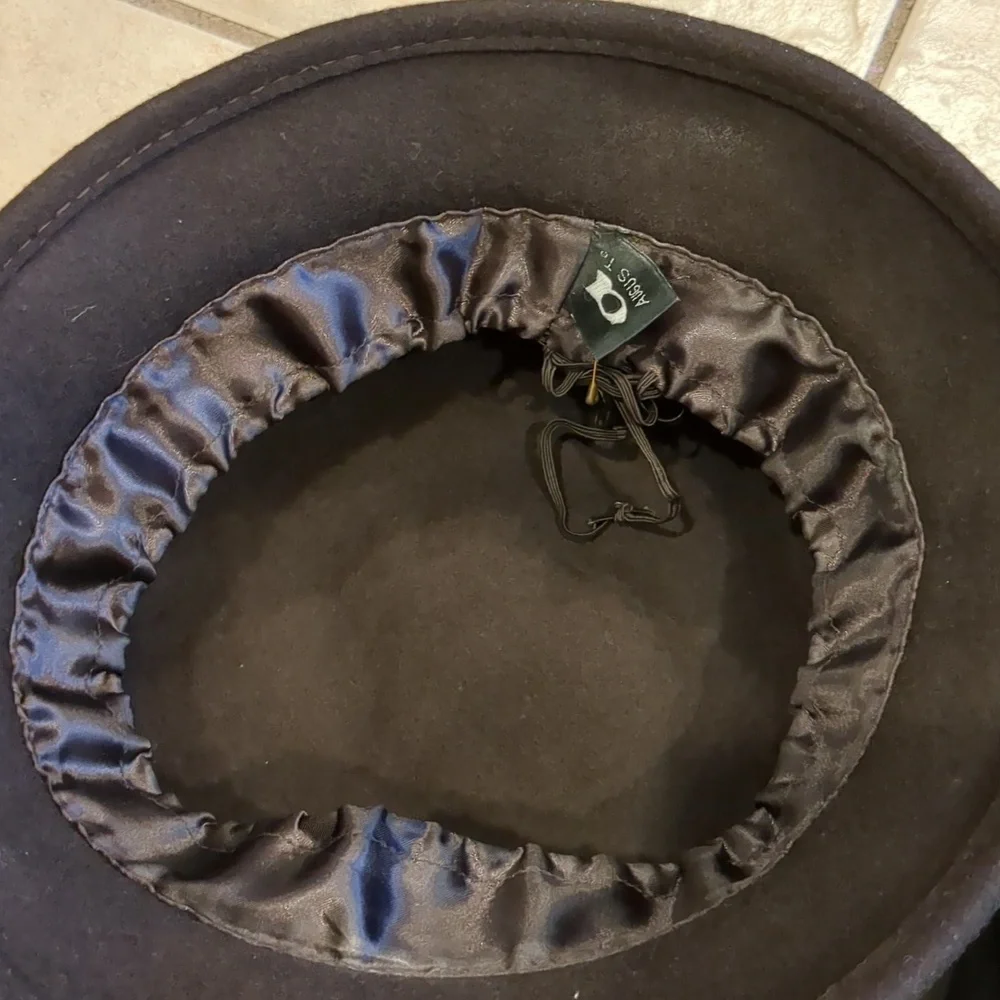 August Vintage Brown Wool Bucket Hat